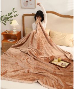 Selimut Bulu Halus 150x200 Motif Dewasa Polos Cream Murah Berkualitas