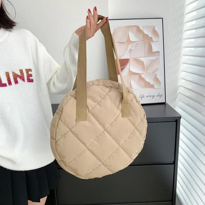 Tas%20Selempang%20Puffy%20Bubble%20Textured%20Shoulder%20Bag%20Wanita%20C8739%20-%20Image%206