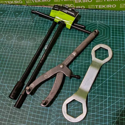 PAKET Treker CVT Tekiro Kunci T 4pcs 8-10-12-14 mm + Kunci Mur 39 x 41 mm - Penahan Kopling CVT Matic Set