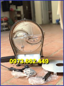 Máy thái thịt chín thành lát điều chỉnh dầy mỏng tùy ý muốn