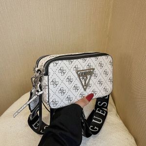 GUESS For 19x11x7cm Small square bag chain fashion splicing single shoulder solid color printing simple camera bag women bag