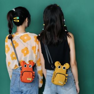MOIRA ลำลอง กระเป๋าสะพายข้างลายปู การ์ตูน ผ้าออกซ์ฟอร์ด กระเป๋าสะพายข้างผ้าแคนวาส แบบพกพา สายรัดปรับได้ กระเป๋าใส่โทรศัพท์มือถือ ชาย/หญิง