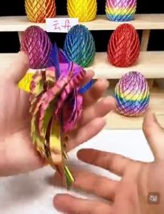 3D printed T-Rex egg-shaped finger relaxation toy for children 3d打印扭扭龙蛋球手指解压童玩具Mainan Dekompresi Jari Bola Telur Naga Be