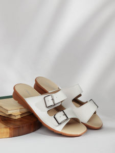 ShoeBest Womens " Olivia " 001 White Flat Sandals Slip-on Ladies Fashion Comfortable Casual Wear