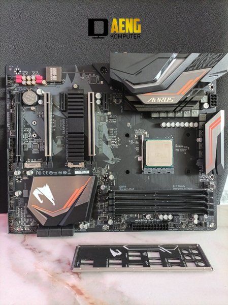 Motherboard Gigabyte X470 AORUS ULTRA GAMING AMD RYZEN 2700X 16
