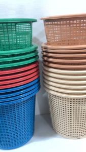 ตะกร้าพลาสติก ตะกร้าพลาสติกสีเข้ม ตะกร้าใส่ของ ตะกร้าพลาสติกกลม ตะกร้าน้ำตาล 12 ชิ้น แข็งแรง