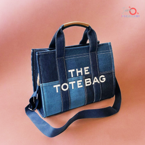 Tas Selempang Denim Persegi Wanita Blue Navy The Tote Bag JCTS220