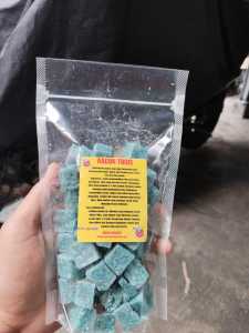 Obat pembasmi tikus Racun tikus KLERAT brodifacoum 0005 BB super ampuh mati kering sampai ke sarang sarang kemasan Repack 200 Gramnya