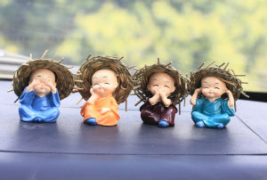 Bộ Tượng 4 Chú Tiểu 4 Không Đội Nón Rơm