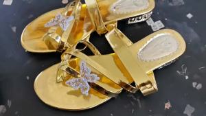 [Free Shipping] 2026 Summer Wedge Heel Flip-Flops for Women Large Size 40-43 Womens Thick-Soled Platform Sandals