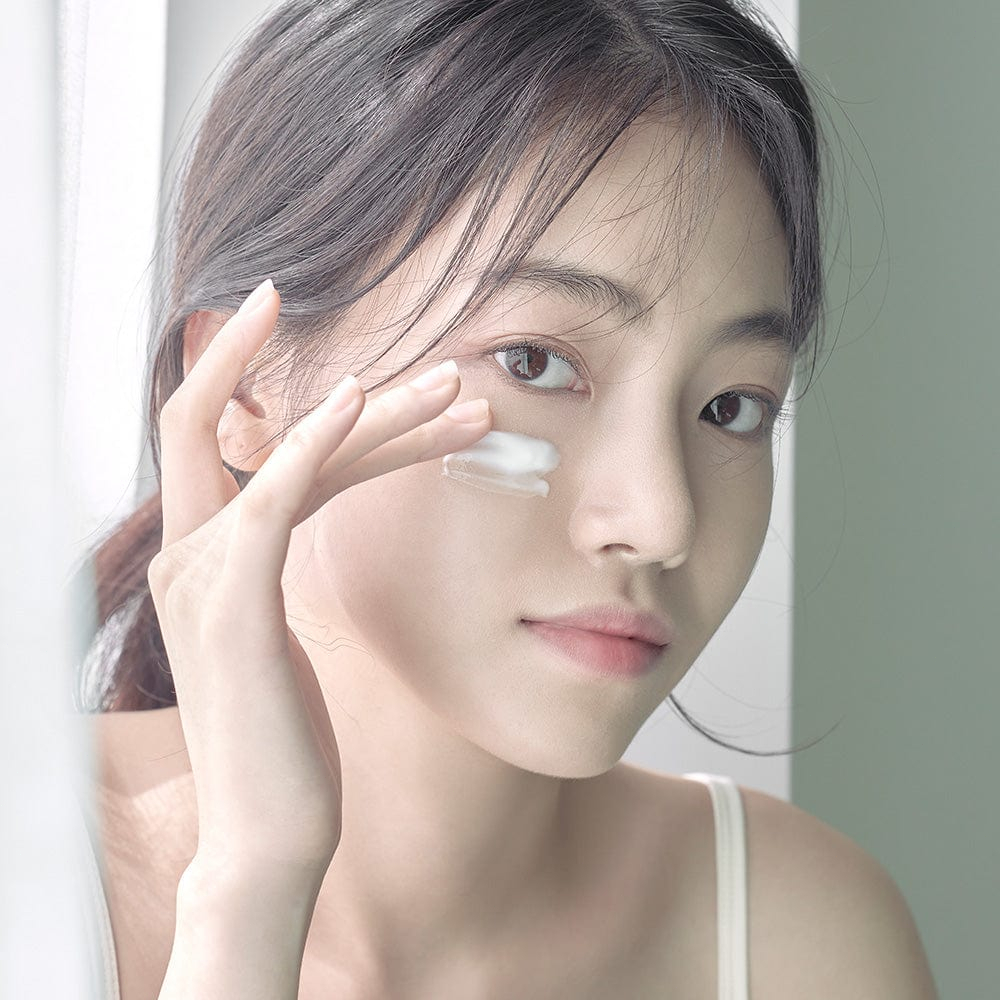 ANUA Heartleaf Siky Moisture Suncream SPF50+ 50ml solkrem| PureSkin_voghion.com