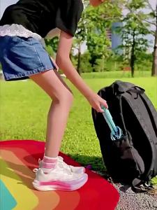 AE The coach recommends the Lan Jingling double-bearing jump rope for children in kindergarten and elementary school beginners to use for exams and speed competitions