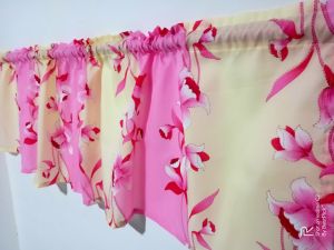 Pink Floral design Curtain(Kapuso)