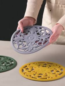 3pcs/Set Silicone Tableware Mat Reusable Vintage Hollow Carving Silicone Pad Heat-insulated Bowl Cup Pot Placemat Table Decor2026