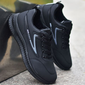 kasut hitam TP Shoes Men men black shoes Sneakers Soft Korean Style Fashion Original New Summer Low top All-match Shoes Flat Sneaker kasut sukan lelaki kasut sport lelaki