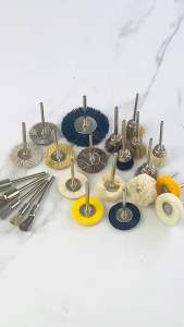 ลูกขัดเงา 25 มิล ทรง T แกนจับ 3 มิล พร้อมส่ง ล้อขัดผ้าสักหลาด เป็นล้อขัด หัววงล้อขัด สำหรับการขัดเครื่องประดับ