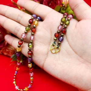 สร้อยคอพลอยมณีใต้น้ำนพเก้า ความยาว 26 นิ้ว ตัวเรือนทองเหลือง งานดิบไม่ชุบ เสริมอำนาจ วาสนา พร้อมส่ง