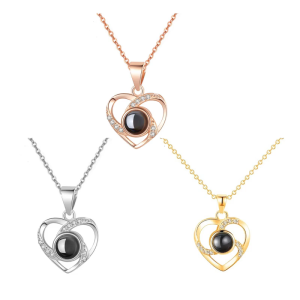 Fashion Necklace Simple Heart Necklace Projection Necklace Stainless Steel Texture Suitable for Couples and Lover Present