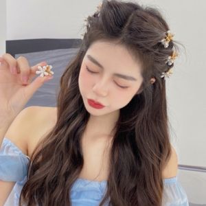 Kẹp tóc nữ ngọc trai nhân tạo kẹp tóc mái hình bông hoa trẻ trung phong cách Hàn Quốc phụ kiện tóc Cloe Accessories 4611