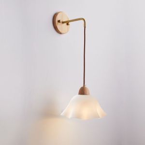 โคมไฟติดผนังข้างเตียงสไตล์ญี่ปุ่น ไม้แท้ลุควินเทจโทนสวนยาวสำหรับห้องนอน