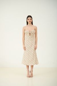 Whatagrilwants -Daisy midi dress เดรสลายดอกไม้ เดรสออกงาน เดรสไปทะเล เดรสแฟชั่นผู้หญิง