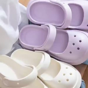 [Free Shipping] WomenS Thick-Soled Clogs 2026 New Summer Outdoor Trendy Height-Increasing EVA Non-Slip Closed-Toe Sandals