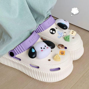 QXshop ใหม่ แกะกล่อง รองเท้าแต่หัวโตรัดส้น ใส่ได้แบบ2สเต็ปรัดส้นหรือไม่รัดก็ดูสวย มาพร้อมสีทูโทนน่ารักตะมุตะมิสุดๆ  สายแฟชั่นห้ามพลาดด มาตำ