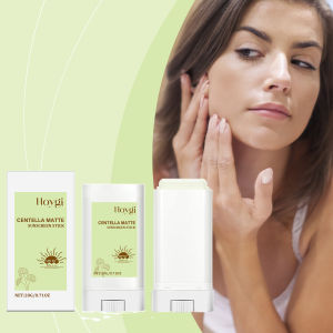Centella Moisturizing Defense Stick    Summer Outdoor Must    2-in-1 Sunscreen + Primer    UV Protection    Deep Hydration    Brightening    Refreshing Non-Greasy    Sensitive Skin Safe    Portable Twist-Up Design    Makeup Base