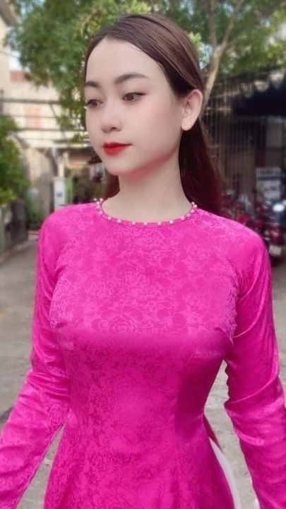 Áo dài truyền thống gấm tơ mềm cổ tròn phối trai | Lazada.vn