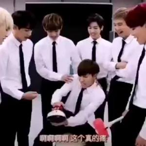 เครื่องจับเท็จไฟฟ้าช็อตหัวใจที่โด่งดังในโลกออนไลน์