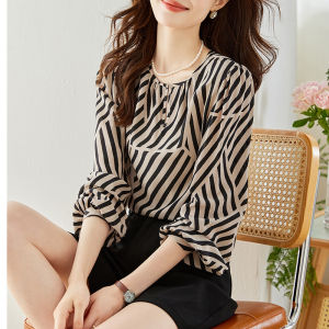 Ammin phong cách Hàn Quốc Áo lụa in sọc rộng dễ phối 2024 phong cách cá tính dài tay cổ chữ V tay áo phồng áo sọc