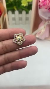 Autumn and winter fashion simple and elegant womens accessories: pink petal zircon earrings niche light luxury stylish jewelry
