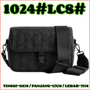 [1024]Outdoor Casual Fashion Men Sling Bag PU Leather Shoulder Messenger Bag BEG SANDANG LELAKI KECIL HADIAH GIFT READY STOCK TRENDY NEW FESYEN