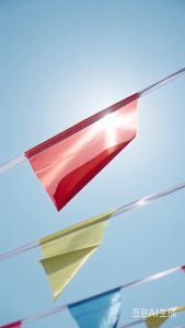 80M/100M 150PCS Weatherproof Rain or Shine Outdoor Sunshade Triangle Banner Fiesta Flag Banderitas