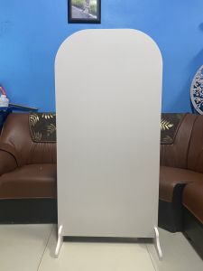 ฉากกั้นห้องเเบบทึบโค้ง 60x120Cm.พร้อมขาตั้งให้