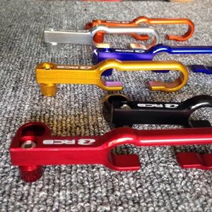Pát giữ dây dầu RCB nhôm CNC cho xe máy.