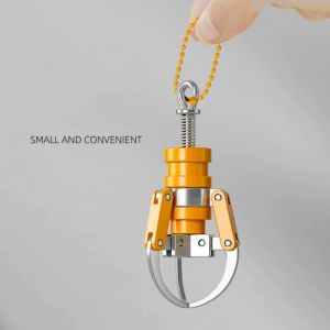 Creative Mini Doll Machine Claw Keychain For Women Plastic Material Fingertip Gripper Girls Bag Pendant Keyring Jewelry N908