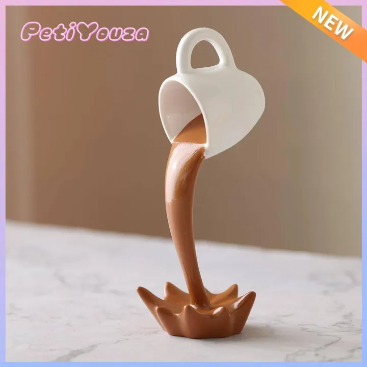3D Cup Coffee Cup Design Home Decor Creative Floating Coffee Cup Pouring Liquid Coffee Mug Kitchen Decor Sculpture