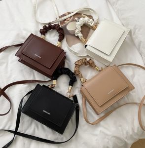 Tas Selempang Wanita Import & Vintage: Tas Sling Bag Korea