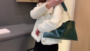 2023 Crossbody Bag Handbag Versatile Shoulder Bag for Girl Women Solid Color Trendy Tote Bag Large Capacity Shopping Bag