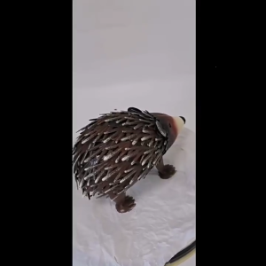 Whimsical Iron Hedgehog Figurine Decorative Weatherproof for Outdoor Garden Patios Decoration Metal Animal Art Sculpture