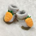 Kaos kaki bayi / kaus kaki bayi 0-6 bulan. 