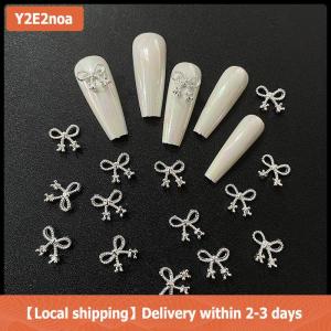 【Local shipping】 Gold Silver Flowers Manicure Accessories Nail Rhinestones Nail Art Jewelry Bow Nail Decorations 3D Nail Art Drills
