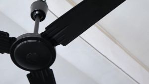 56 Inch Inverter Electric Fan With Remote Control 3 Speed Adjustable Industrial Wall Fan for School Living Room Warehouse