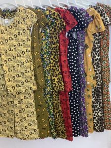 Sét 2 Bộ thun A Ti Nữ co giãn thoải mái quần lửng phom ống rộng – áo cổ tim hoặc tròn-tay con(45-72kg)