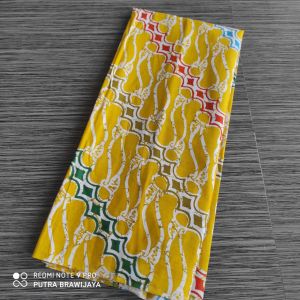 Putrabrawijaya Kain Batik Printing Motif Parang Seno Liris Seragam Bridesmaid Tradisonal Kamen Kain Batik Sogan Grosir Batik Pekalongan Murah( BISA COD) Putra brawijaya/Kain batik print/kain batik katun/kain batik sogan/kain batik panjang/kain batik solo