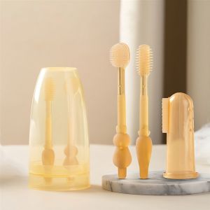 Set rơ lưỡi và bàn chải đánh răng silicon cho bé từ 0 - 18 tháng - Aeneas Shop