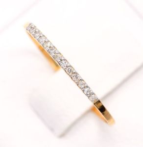 Happy Jewelry แหวนเพชรของแท้ แหวนแถว ทองแท้ 9k 37.5% SI321