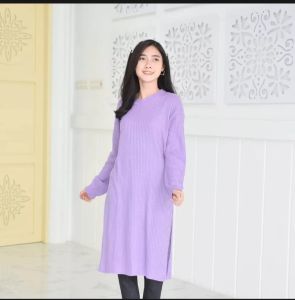 Tunik Rajut Belah Karenina: Pilihan Fashion Wanita