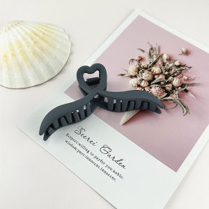 2026 Hot Sale [ Shipped from China ] Korean acrylic frosted wave claw clip for women elegant hairpin hair accessory shark clip for back of the head updo B3
